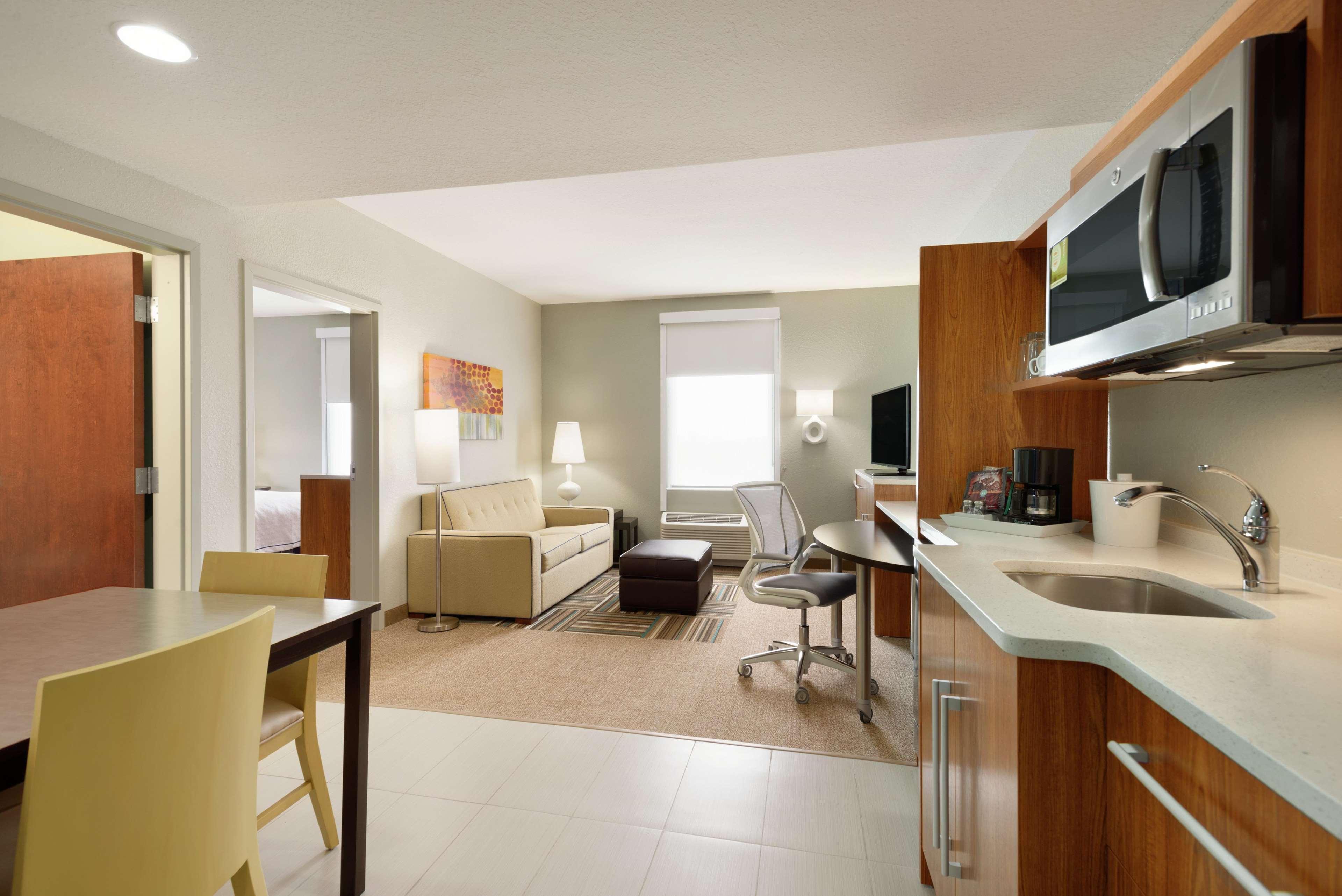 Home2 Suites By Hilton Florida Stadt Exterior foto